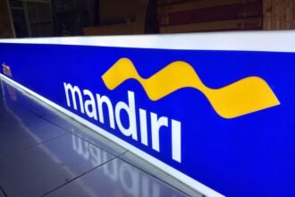 Perbedaan Neon Box Akrilik Dan Backlite
