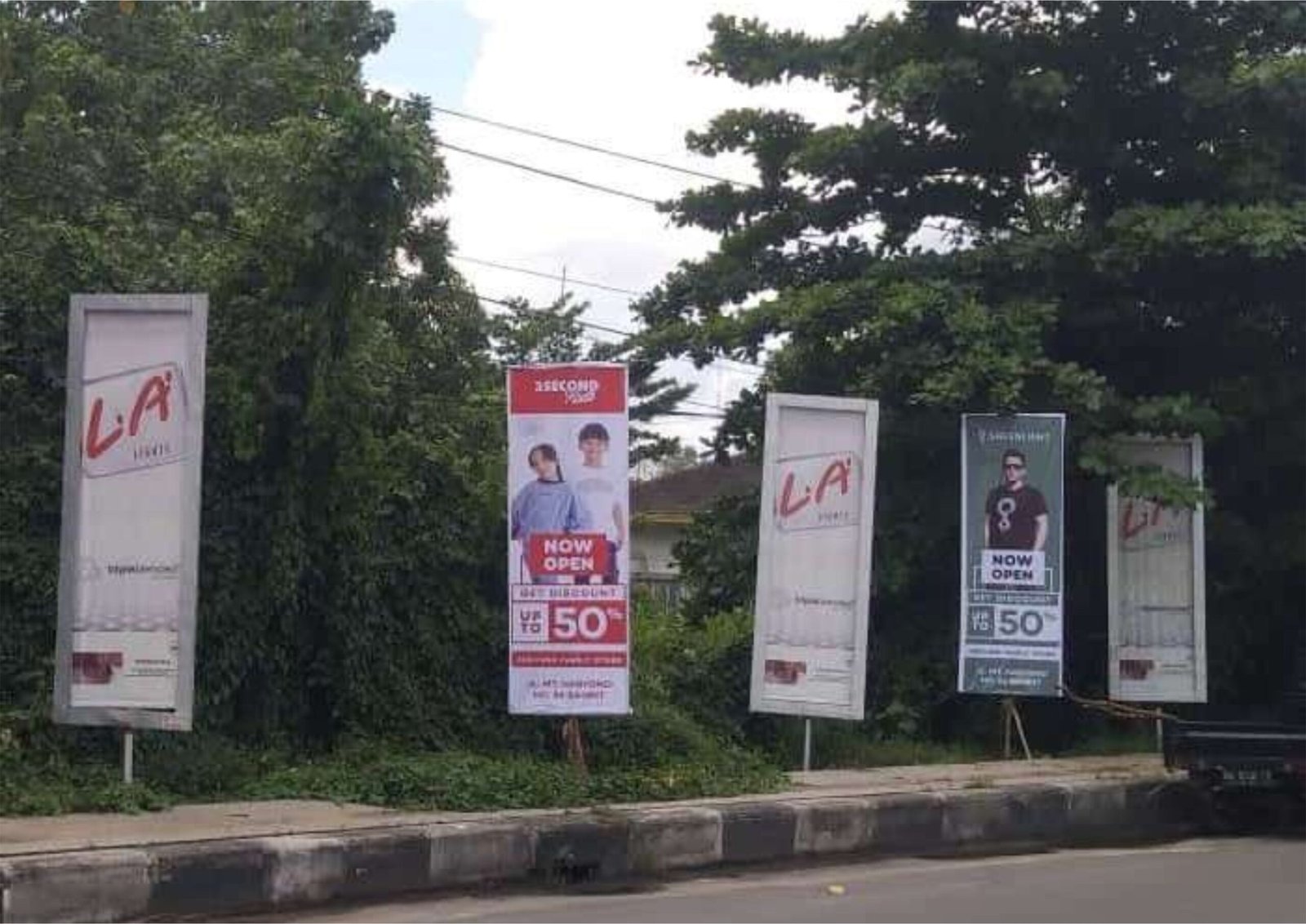 Pembuatan dan Pemasangan T Banner Jogja