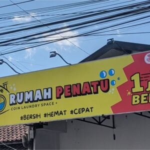 Pembuatan Papan Nama Laundry Express